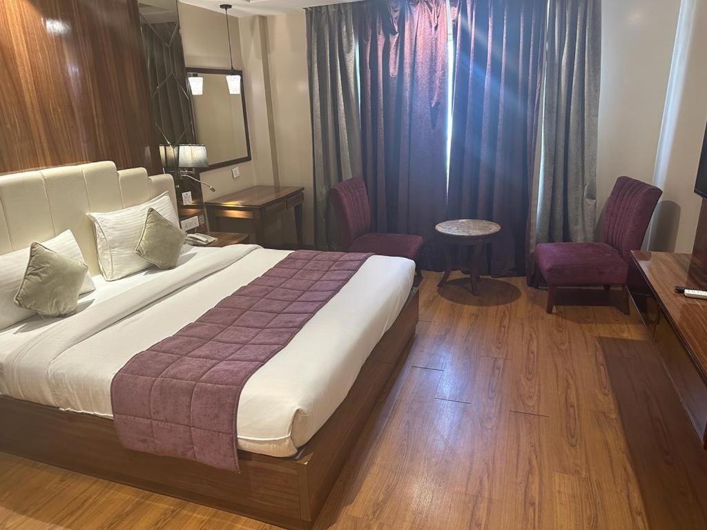 Airport Hotel Ramhan Palace Mahipalpur Ню Делхи Екстериор снимка