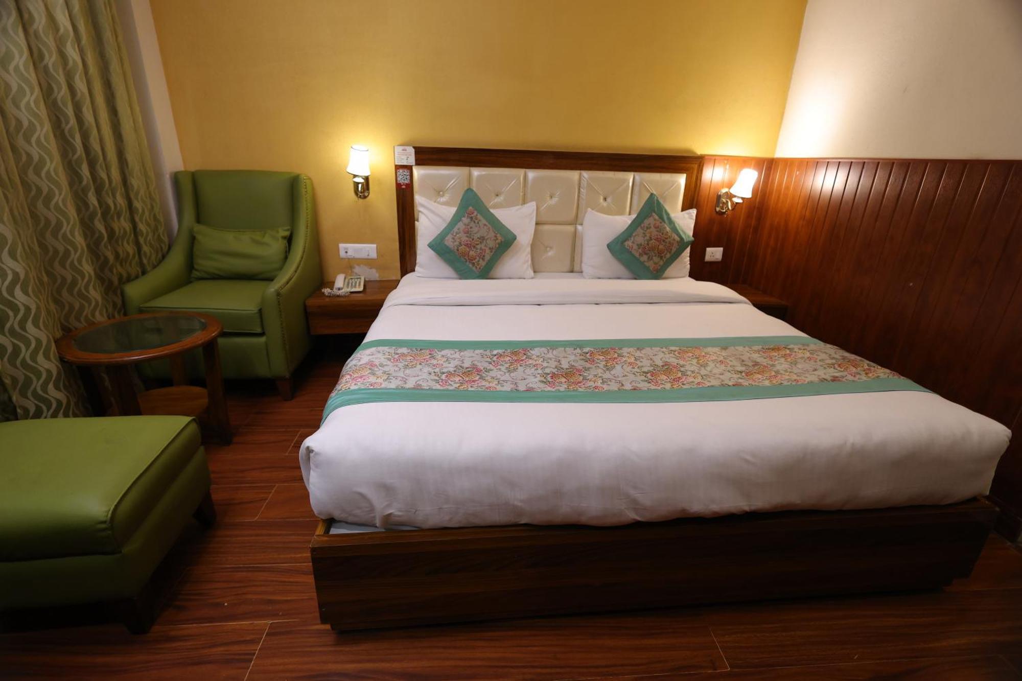 Airport Hotel Ramhan Palace Mahipalpur Ню Делхи Екстериор снимка