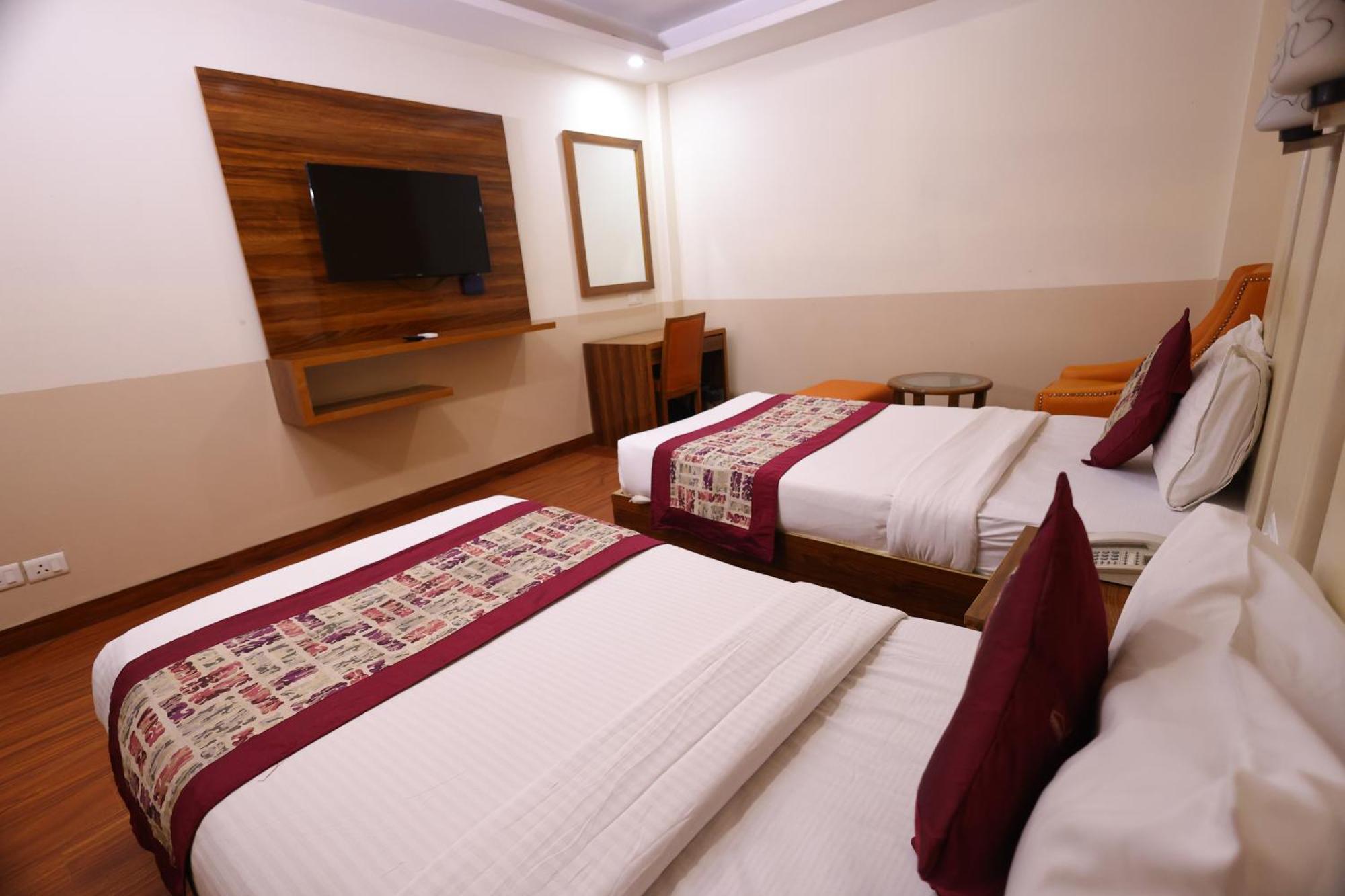 Airport Hotel Ramhan Palace Mahipalpur Ню Делхи Екстериор снимка