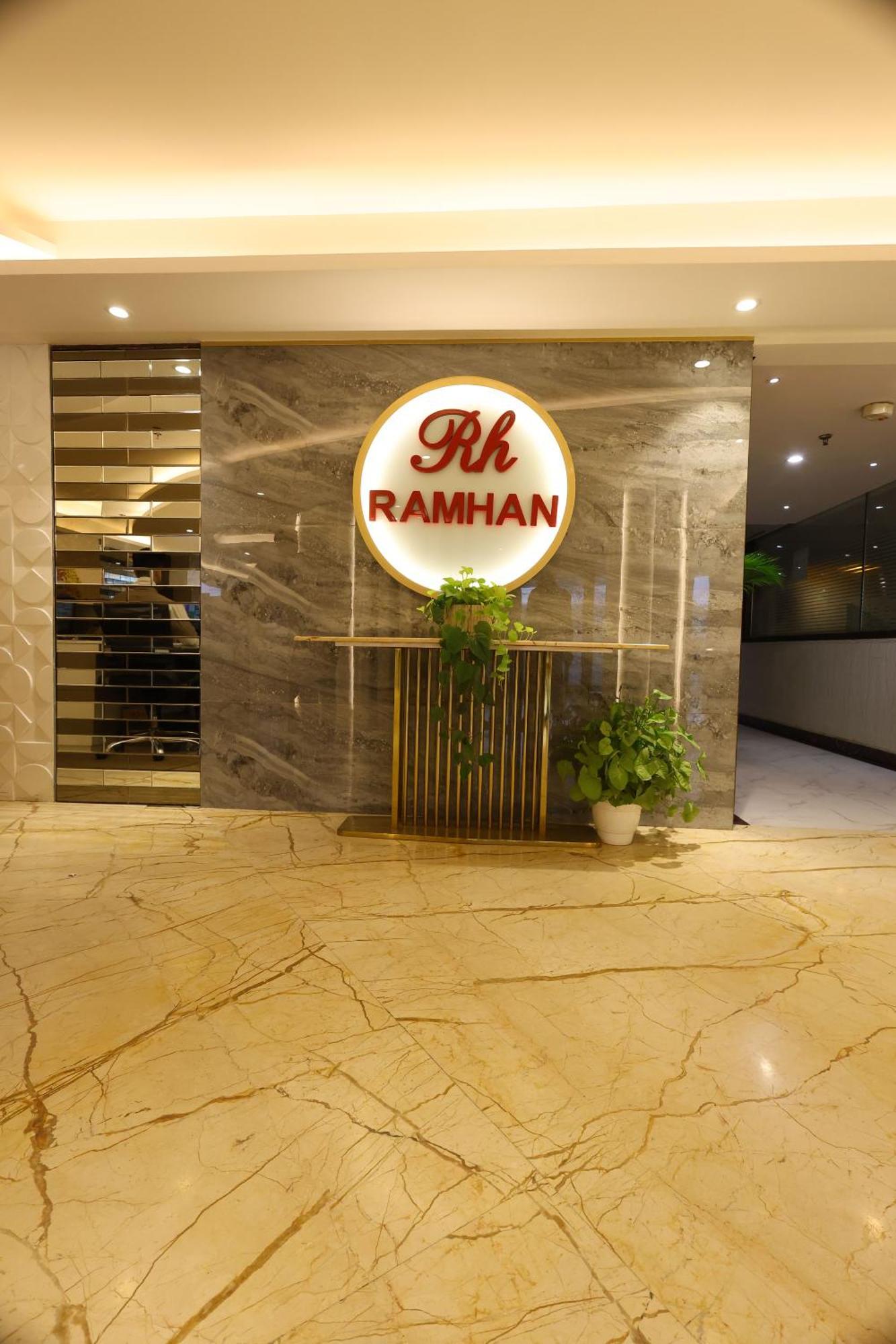 Airport Hotel Ramhan Palace Mahipalpur Ню Делхи Екстериор снимка