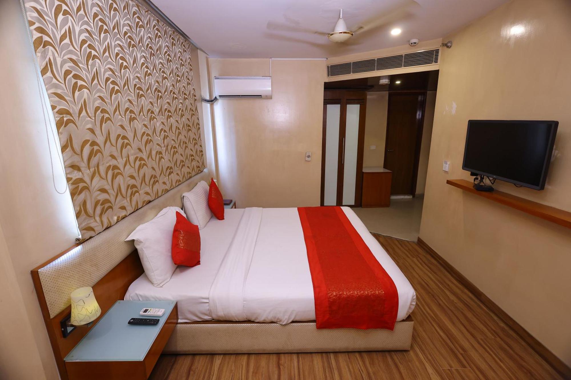 Airport Hotel Ramhan Palace Mahipalpur Ню Делхи Екстериор снимка