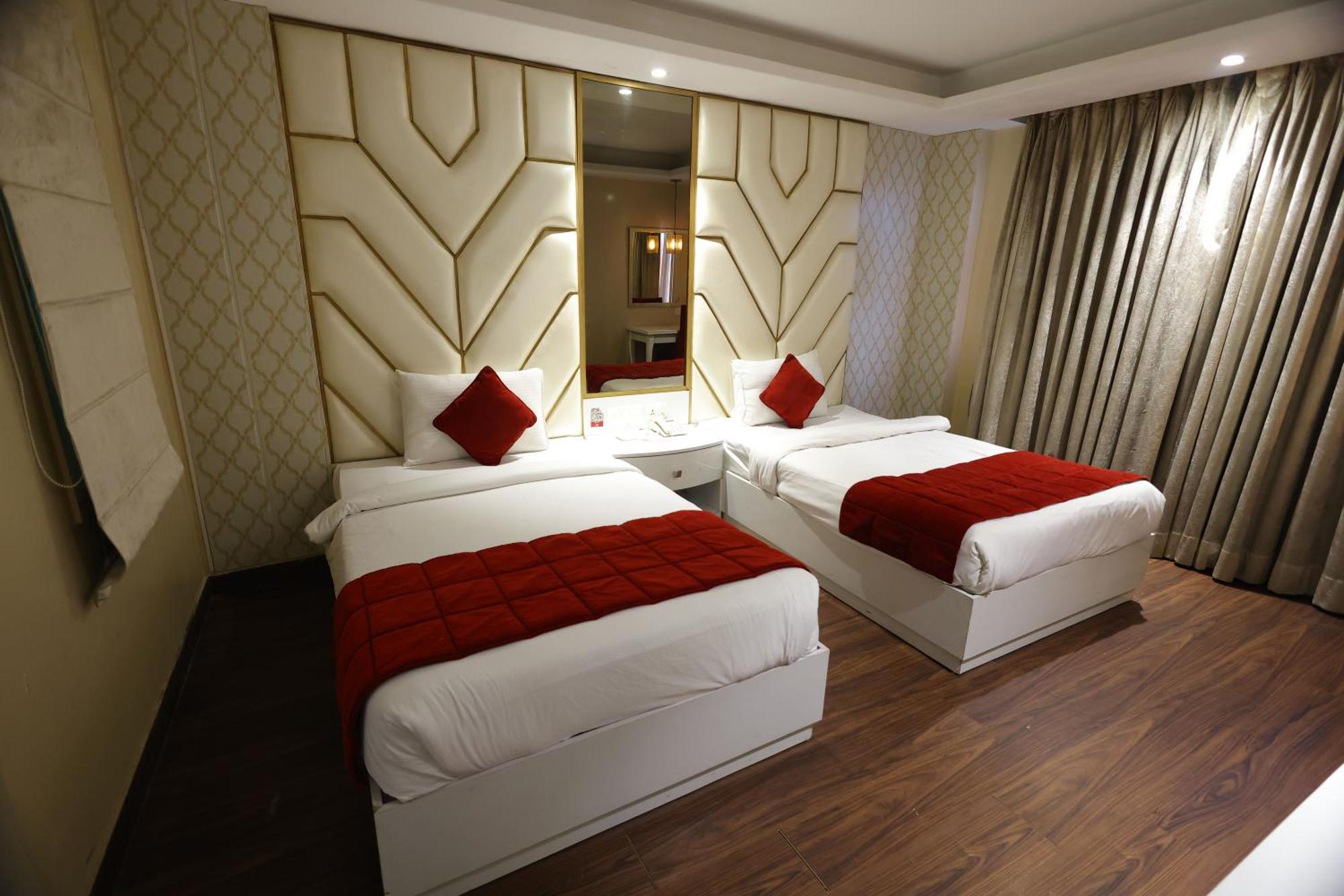 Airport Hotel Ramhan Palace Mahipalpur Ню Делхи Екстериор снимка