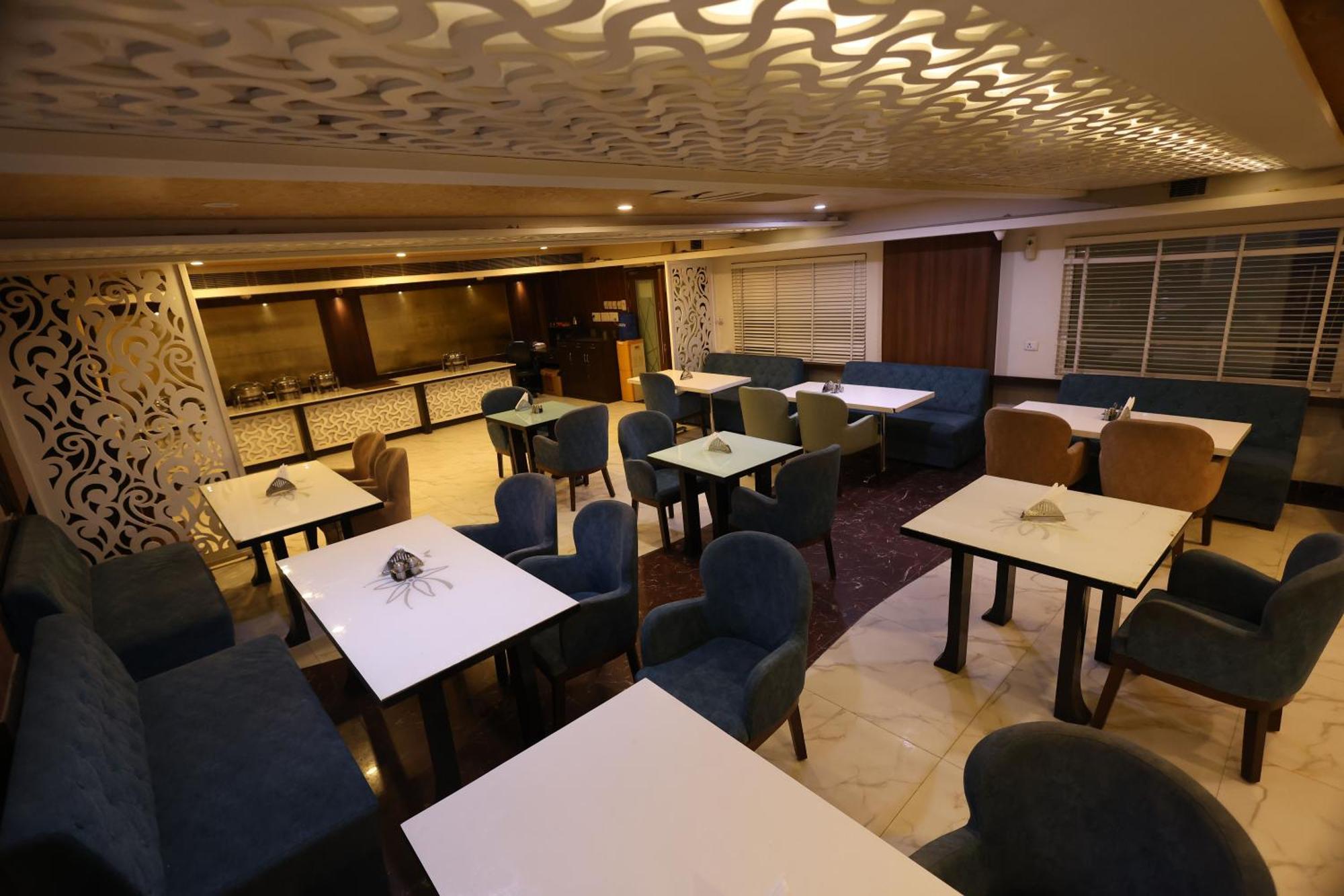 Airport Hotel Ramhan Palace Mahipalpur Ню Делхи Екстериор снимка