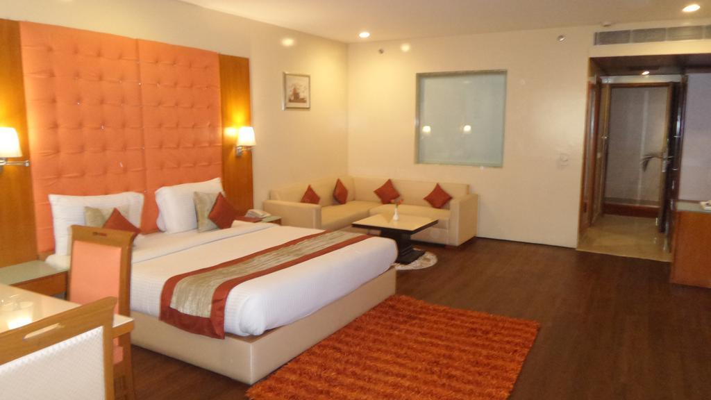 Airport Hotel Ramhan Palace Mahipalpur Ню Делхи Екстериор снимка