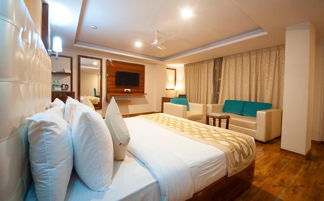 Airport Hotel Ramhan Palace Mahipalpur Ню Делхи Екстериор снимка